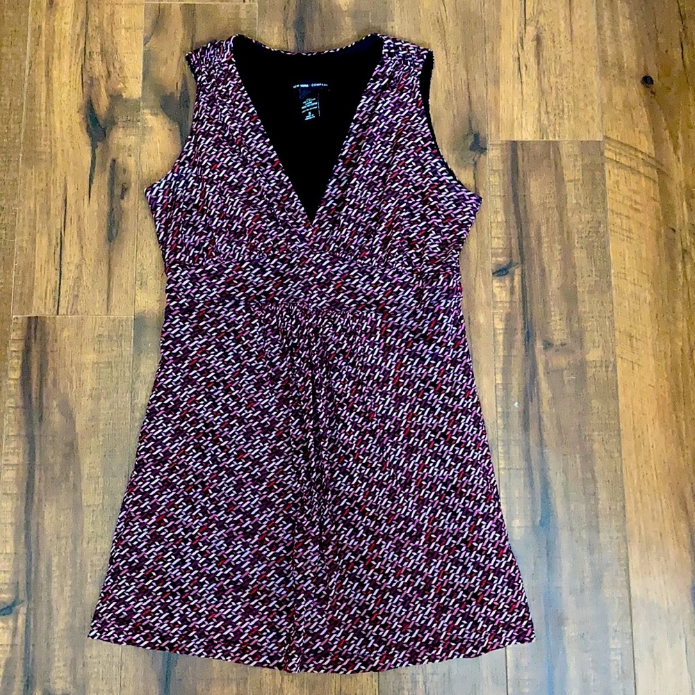 Pretty Pink & Purple Geometric Pattern Top by New York & Company